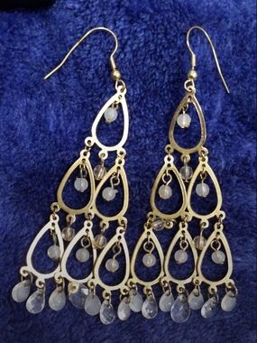 Gold Teardrop Dangle Earrings with White Beads